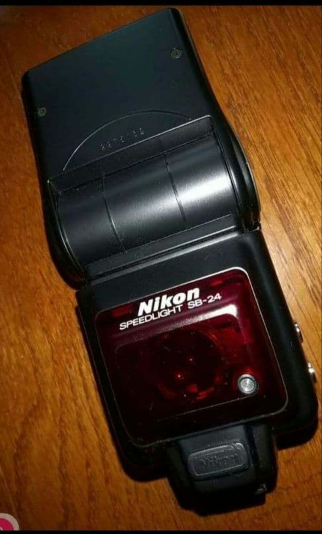 Nikon 一眼レフカメラ 標準レンズ付き