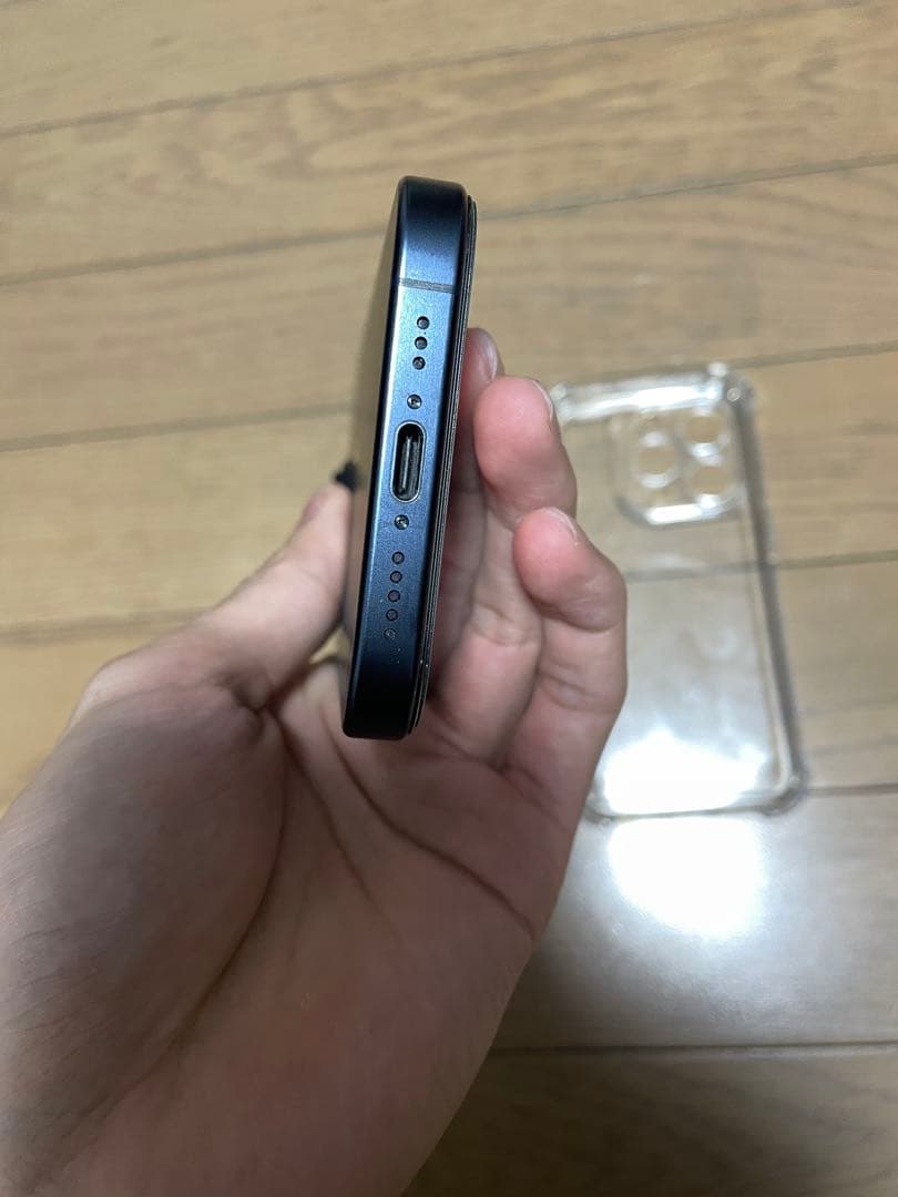 スマートフォン本体 iPhone 15pro 256gb