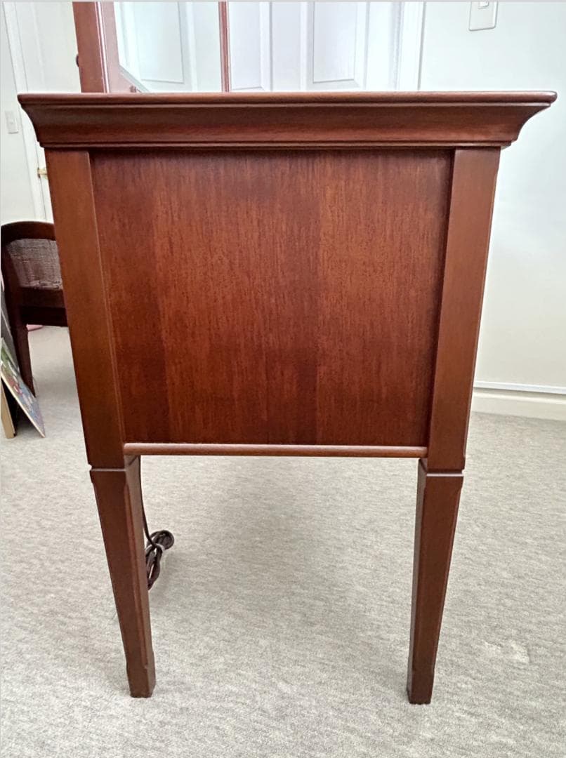 マルニ 地中海シリーズ ドレッサー & 椅子