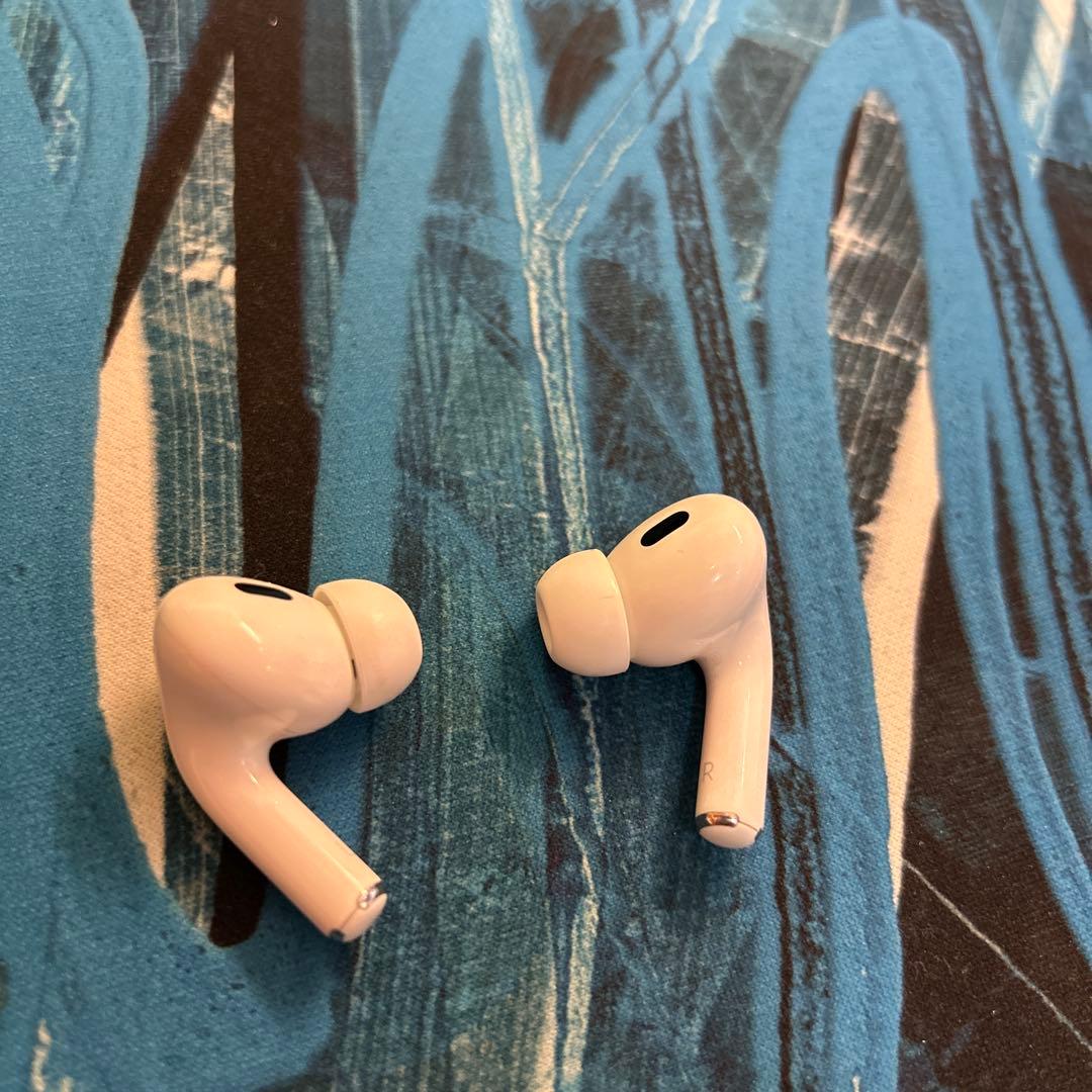 AirPods Pro 2 本体（Lightning）