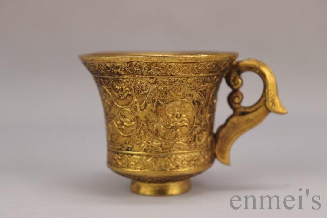 中国古美術 旧蔵 唐代 大唐貞觀款 鍍金銅酒杯 精銅製 小盃 純手作り 鍍金装飾