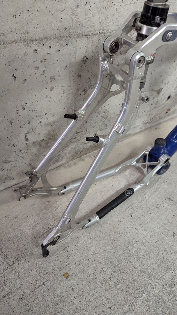 GT LTS 1000DS オールドMTB フルサスペンションフレーム