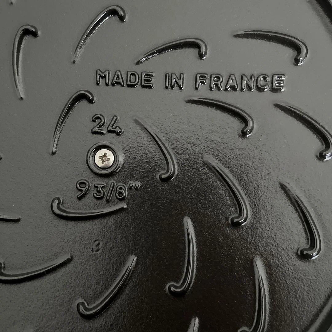 【新品未使用】最終値下！！ストウブ グレー 24㎝ 12月1日までの出品