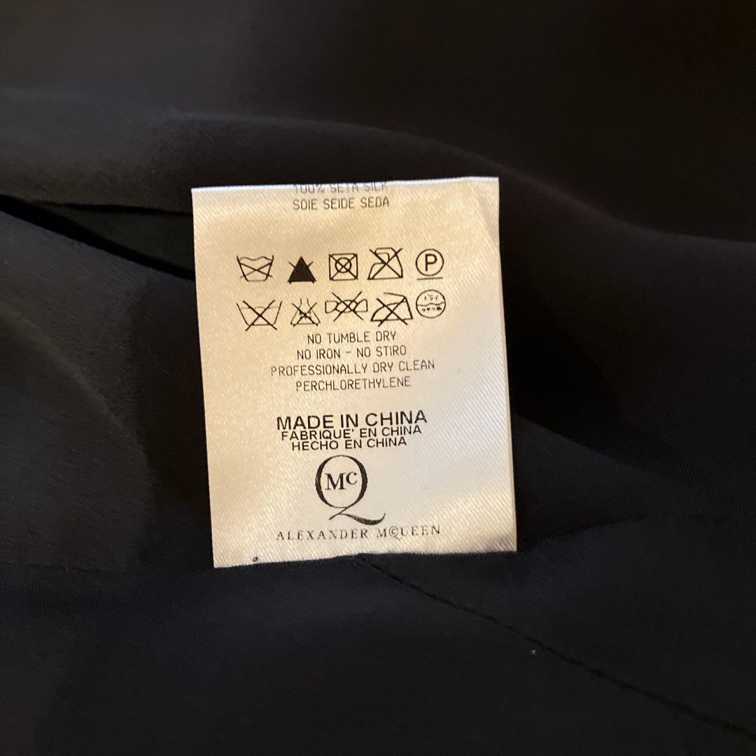 マックィーン　騙し絵ランジェリー？