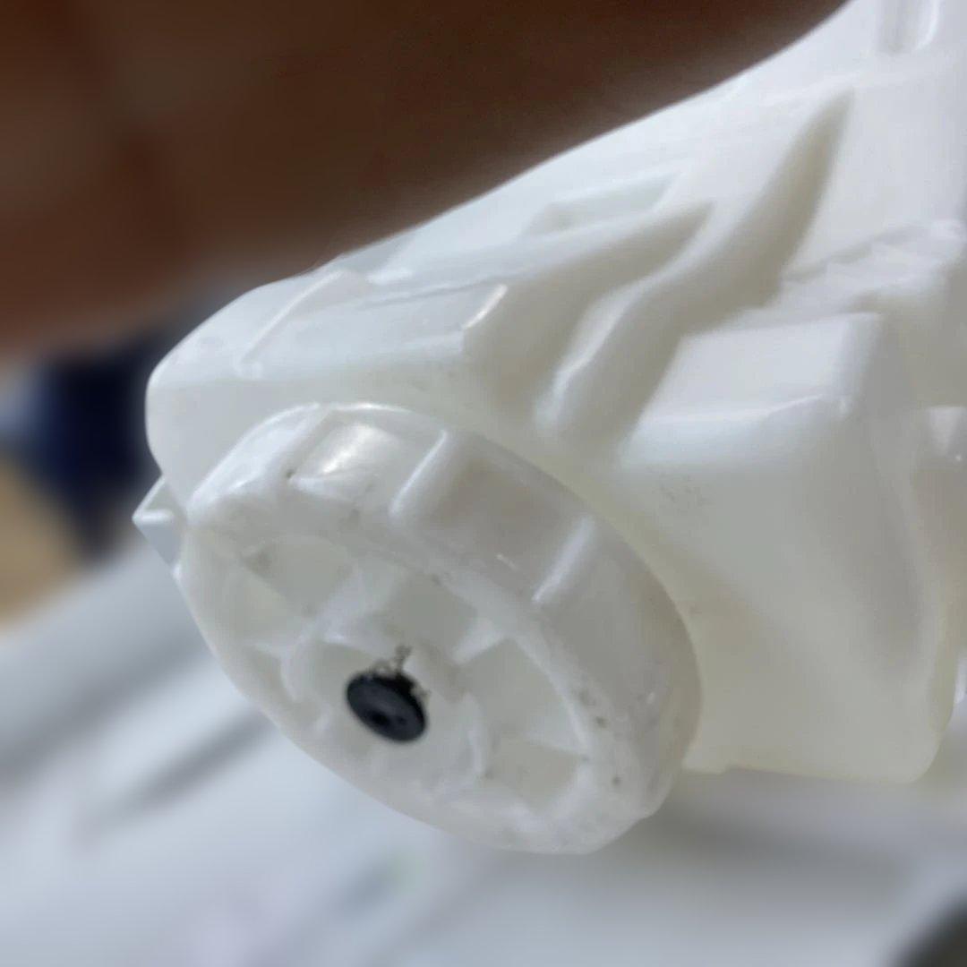 S*5様 ダイキン　MCK70VE6-W 空気清浄機　2019年製