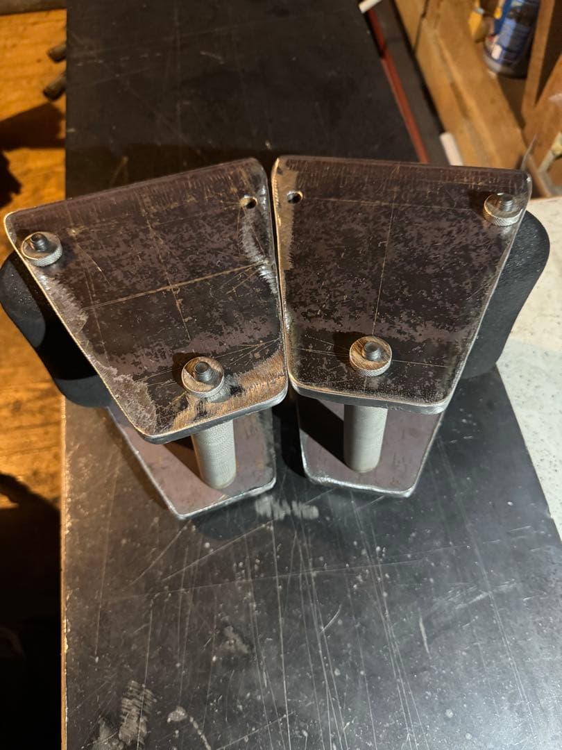 三角ダンベル(コンテストパンプアップにオススメ)