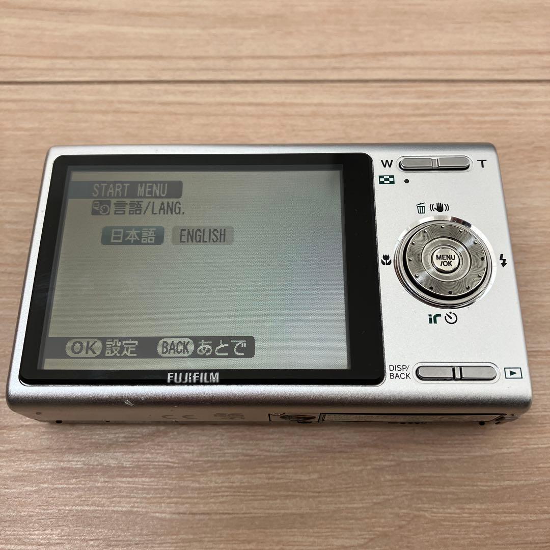 付属品完備 FUJIFILM Z200 コンパクトデジタルカメラ 平成レトロ