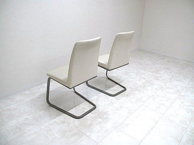 ボーコンセプト　ローザンヌ　本革張りダイニングチェア　2脚セット　　北欧モダン