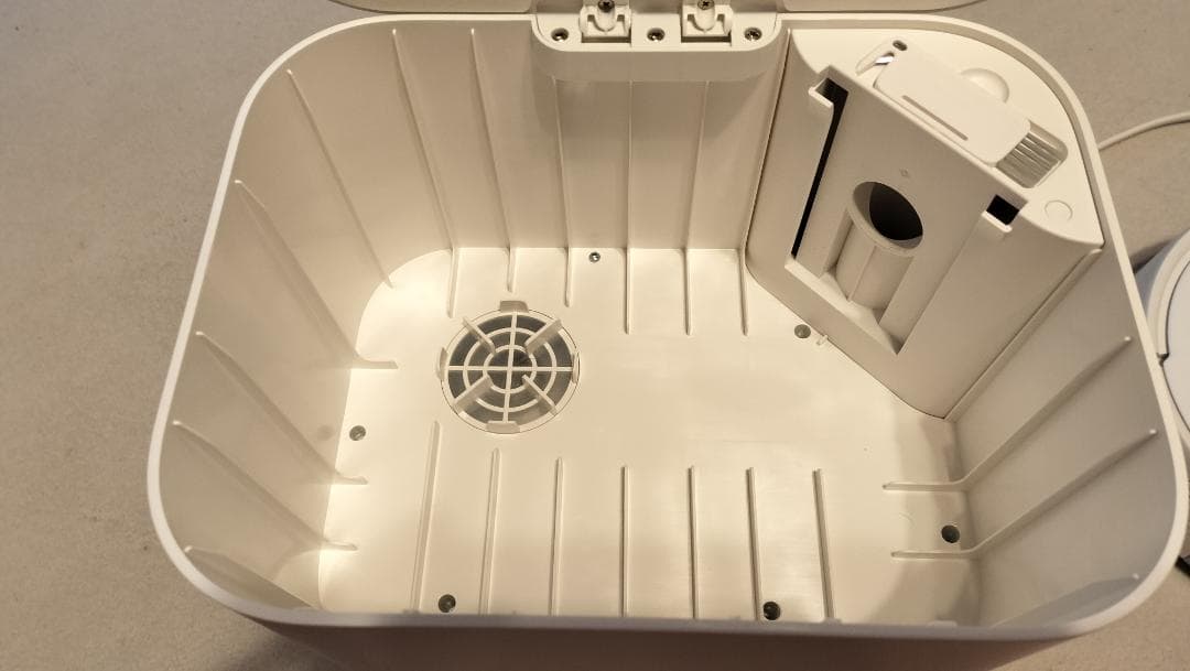 ttt　スイッチボット ロボット掃除機 K10+ 自動ゴミ収集 小型