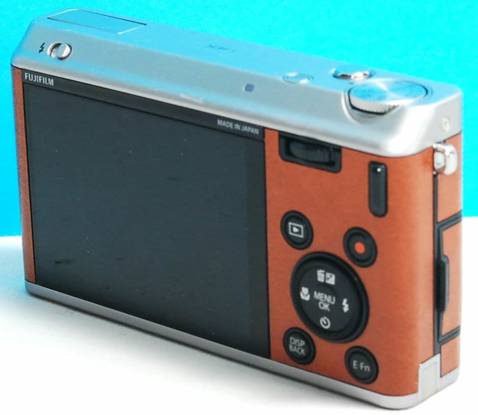 Fujifilm XF1 ボディブラウン　送料無料