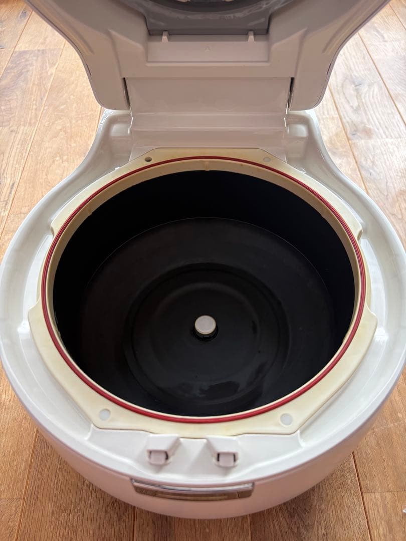 最上位モデル 三菱電機 炊飯器 本炭釜 KAMADO NJ-AWA10-W