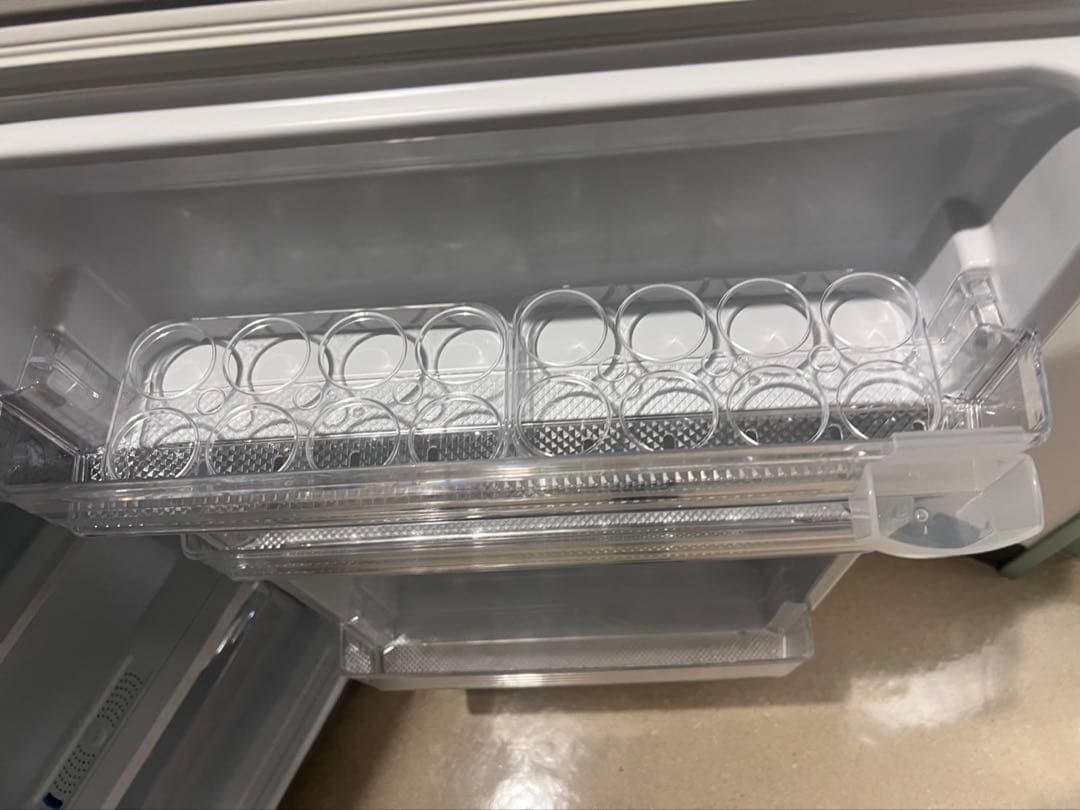 Panasonic ノンフロン冷凍冷蔵庫 NR-B251T-SS 2022年製