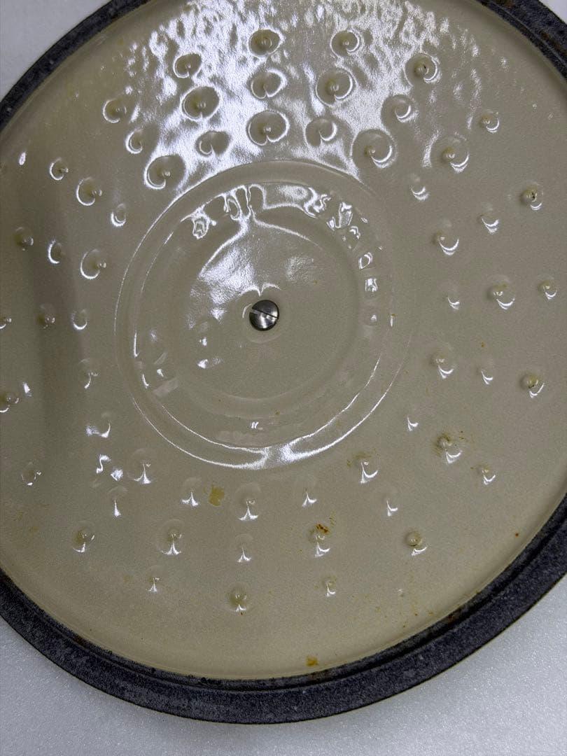 美品　ルクルーゼ　20cmイエローとグリーンの両手鍋セット