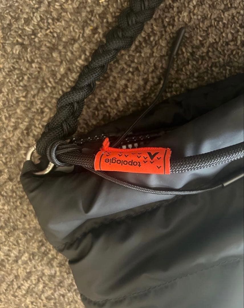 topologieべサス ショルダーbagストラップ付　Black✖️Black