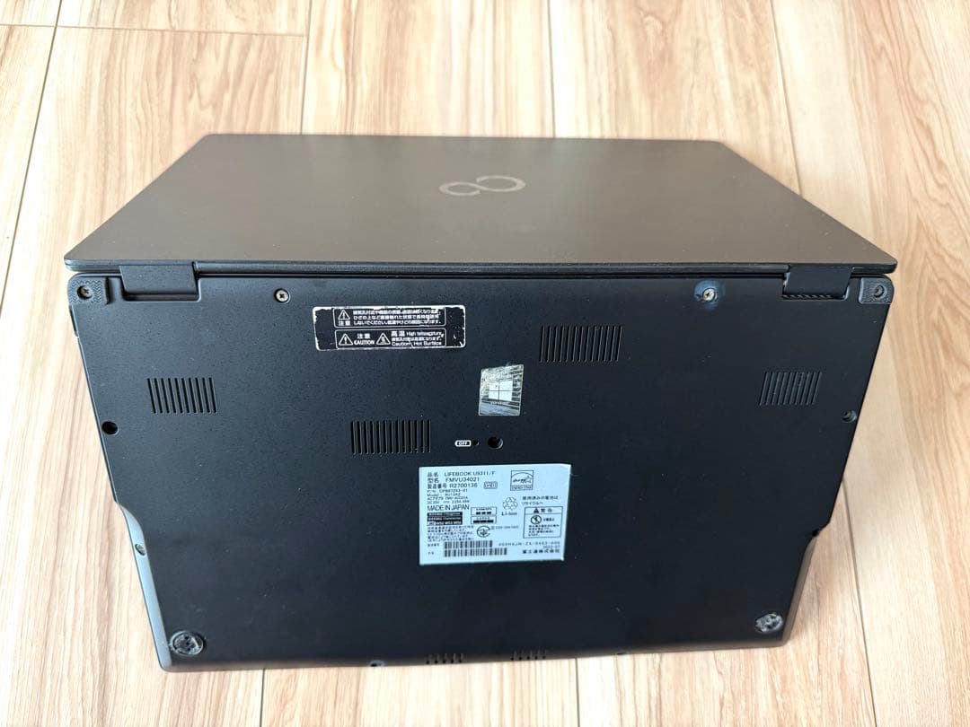 軽量738g 第11世代 富士通LIFEBOOK U9311/F 4/256GB