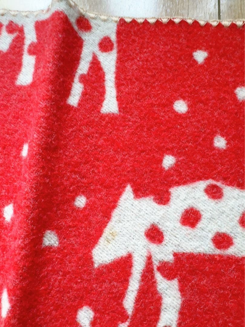 ミナペルホネン caravan ミニブランケット 赤