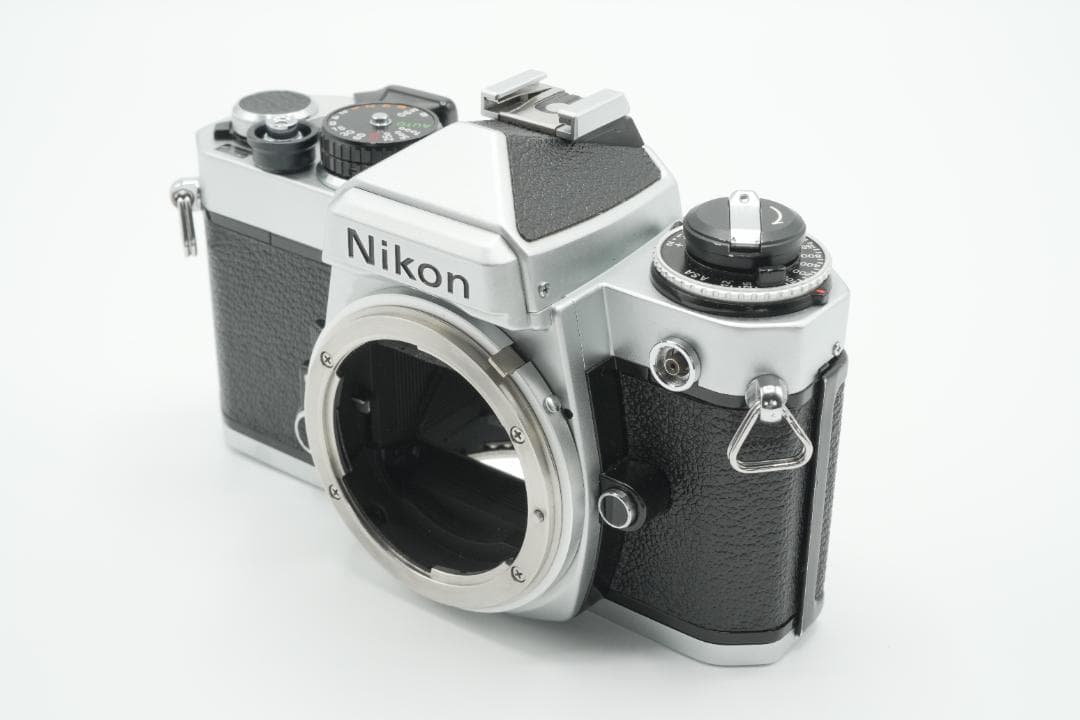 【美品・完動品】Nikon FE シルバー フィルムカメラ本体
