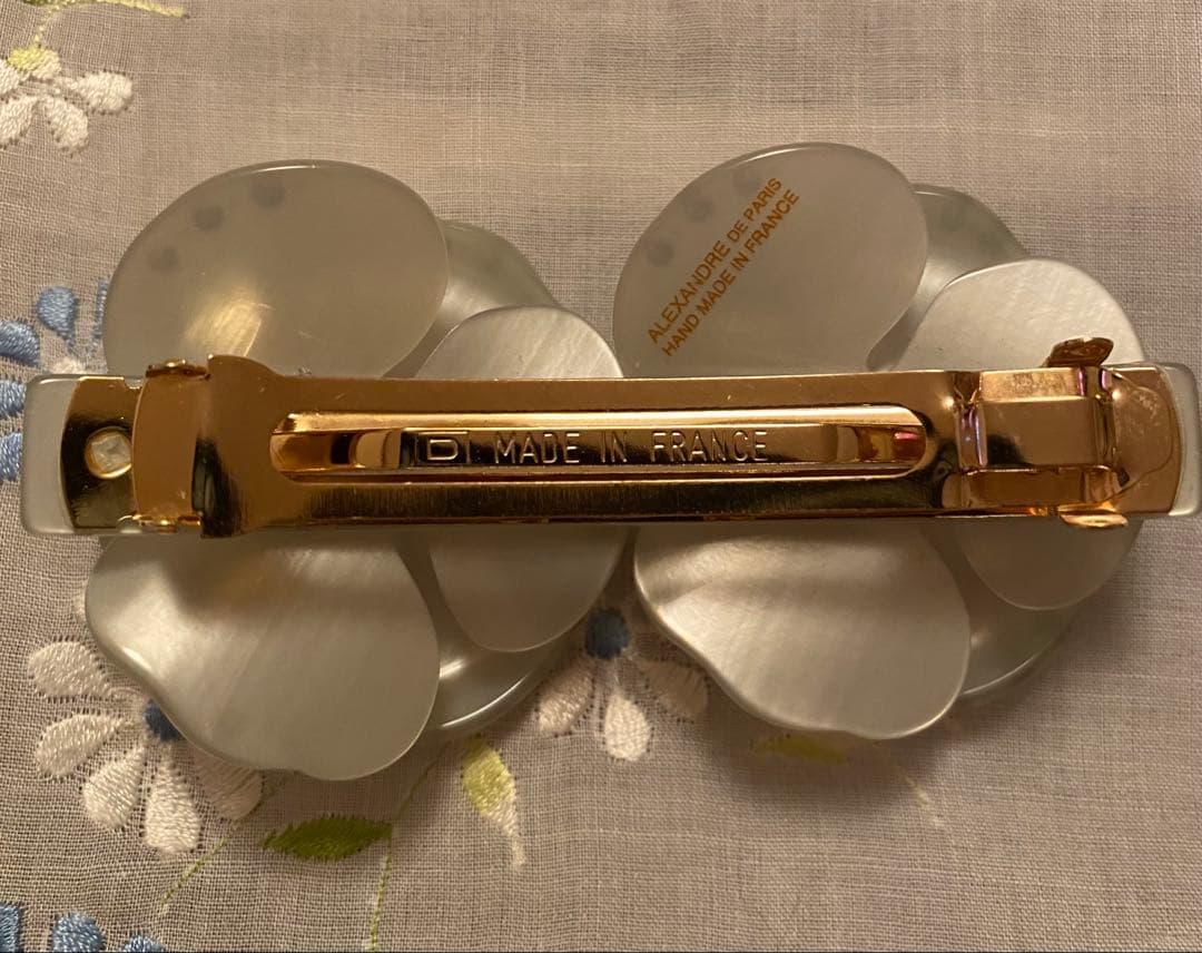 新品未使用品☆アレクサンドルドゥパリ☆カメリア双子グリーンバレッタ