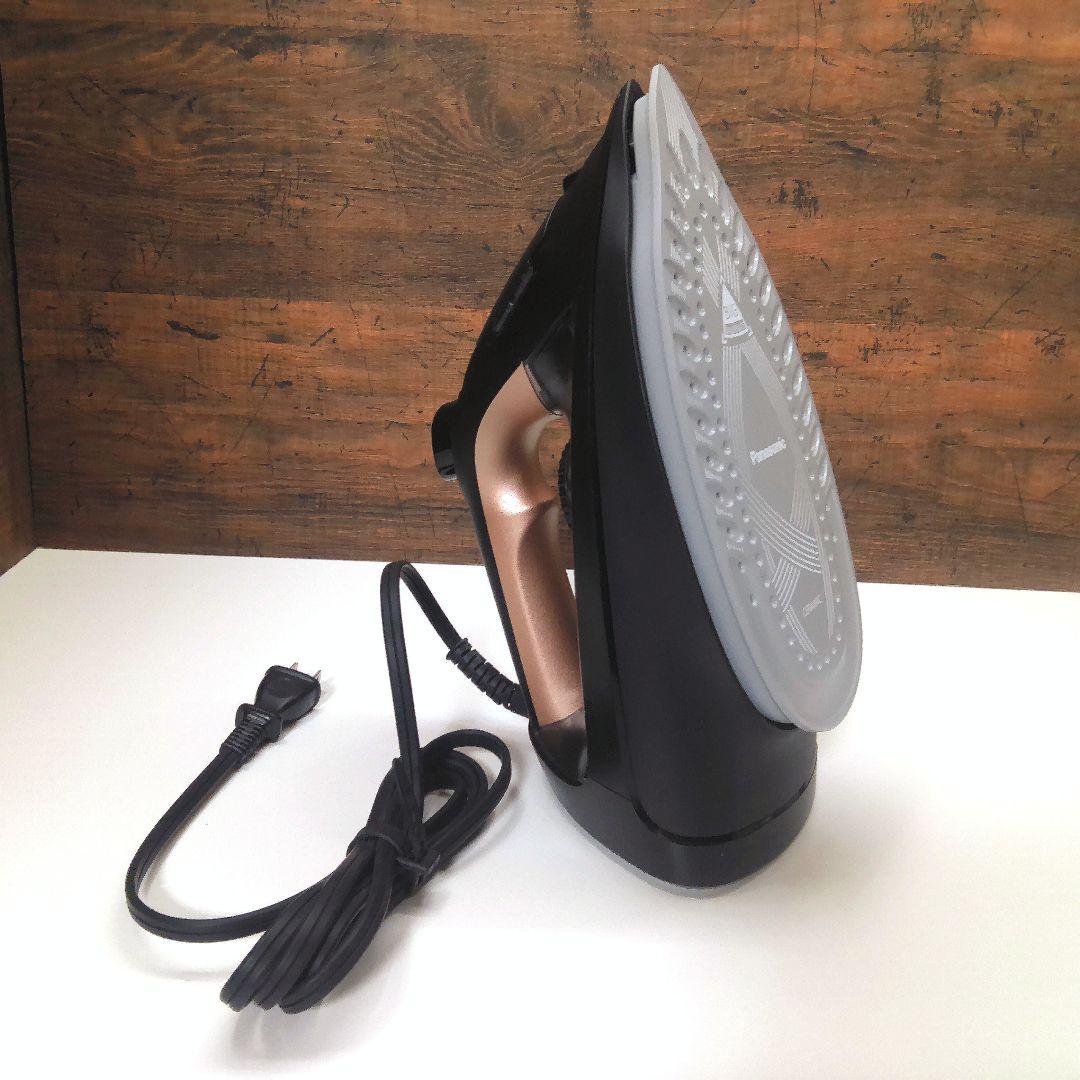 展示品　Panasonic NI-U700-N スチームアイロン ゴールド調