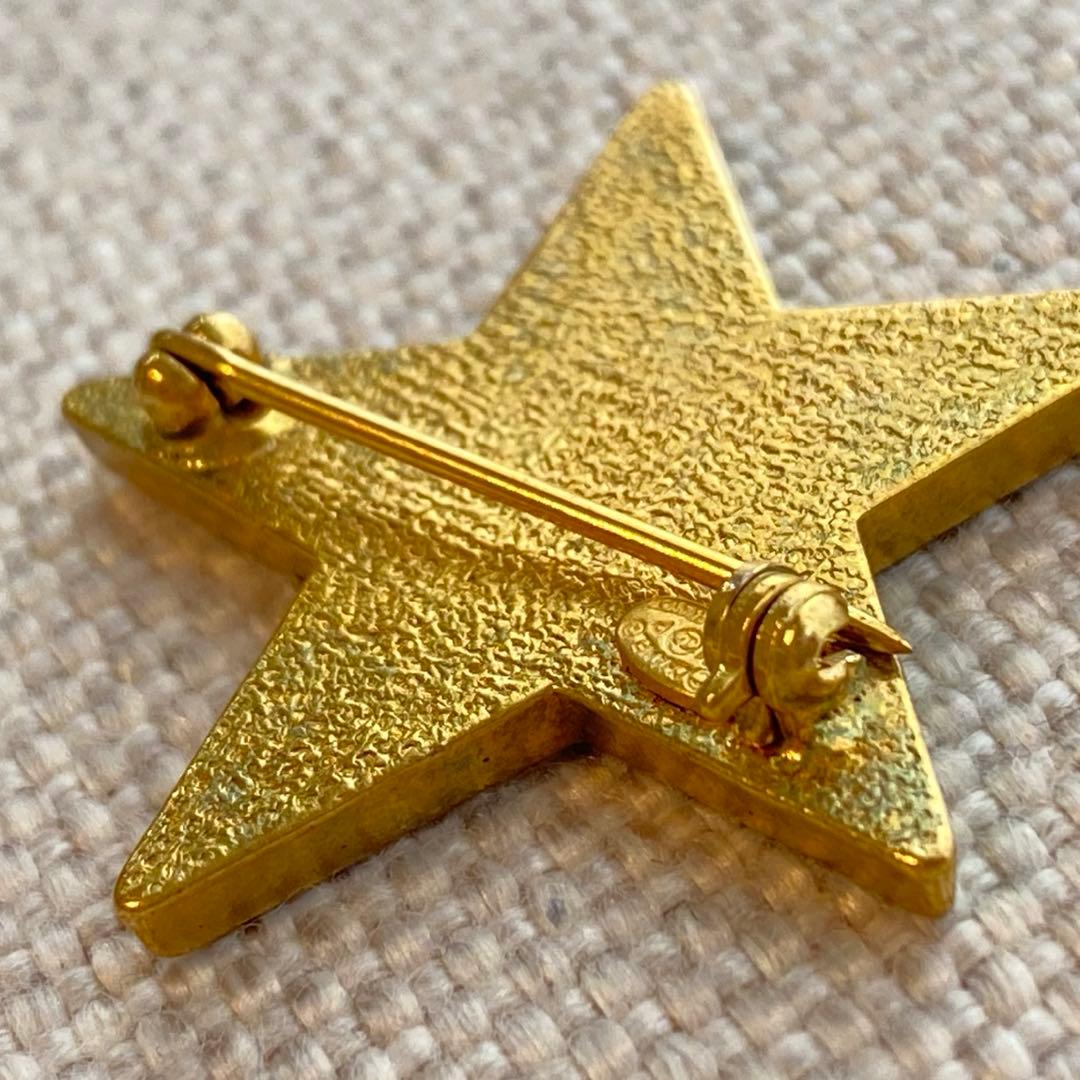 CHANEL ブローチ　星　シャネル　ココマーク　ピンバッジ