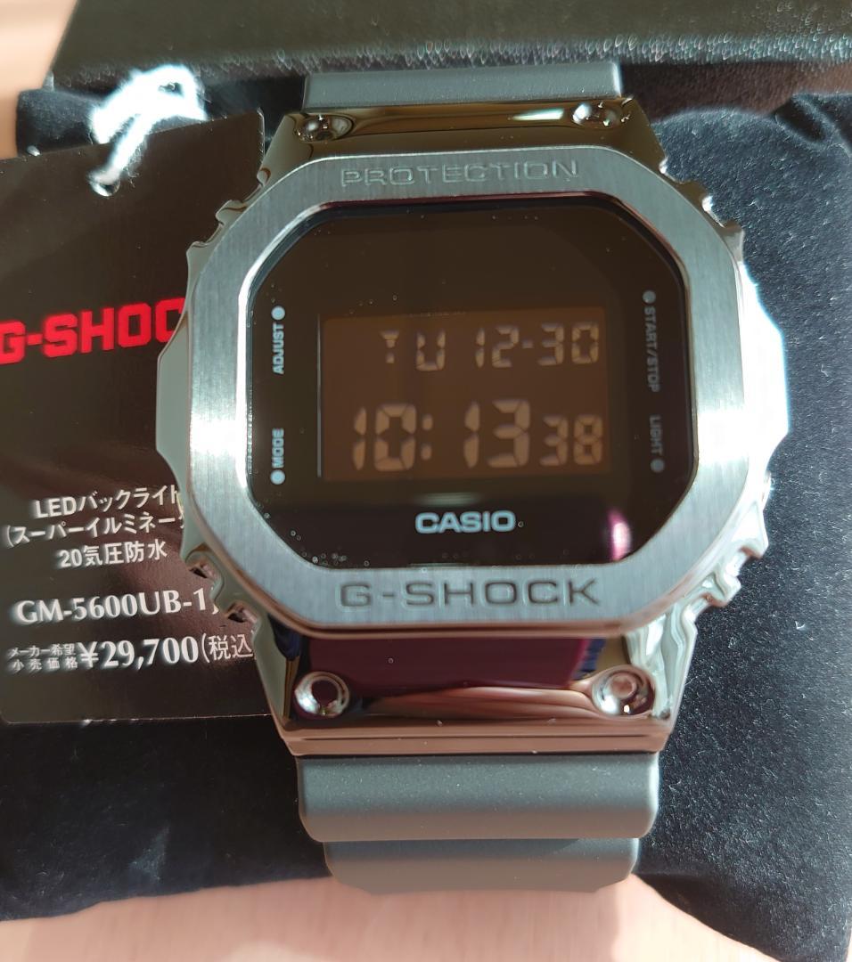 【新品】G-SHOCK メタルケース腕時計 GM-5600UB-1JF
