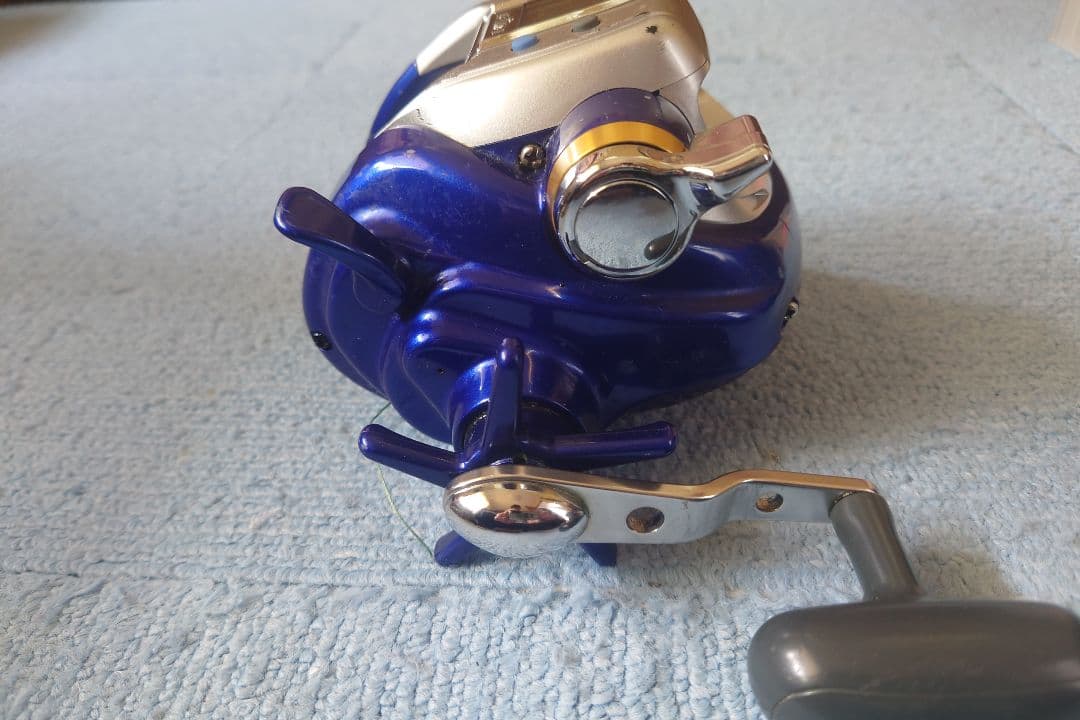 HYPER TANACOM 600Fe 電動リール