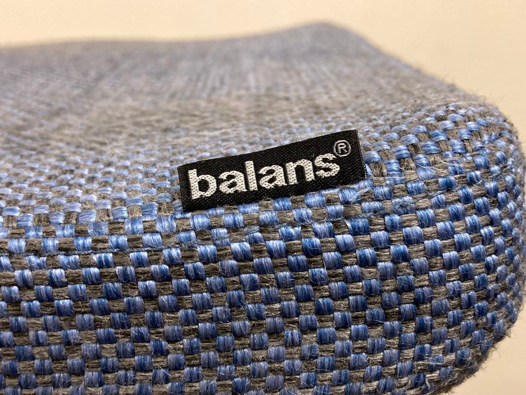 balance バランス Synergy シナジー スクエア 昇降スツール 腰痛