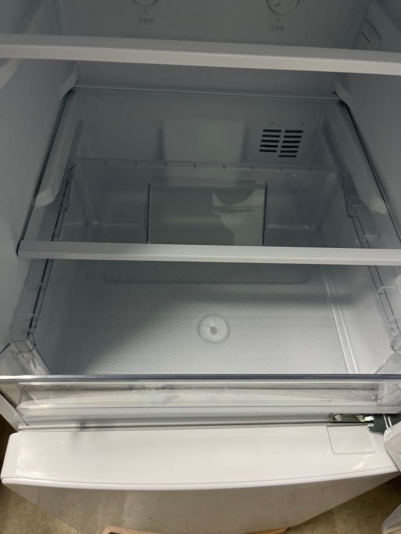 女性オーナー！極美品 ！Haier ノンフロン冷凍冷蔵庫150L 2025年製