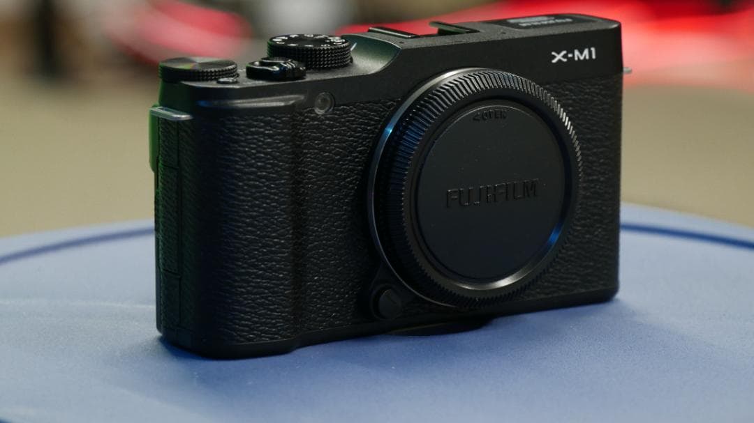 超美品 FUJIFILM X-M1 16-50mmレンズキット 箱・付属品あり