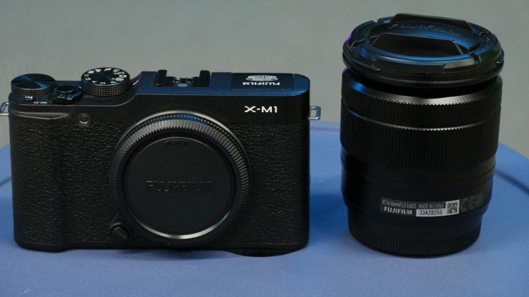 超美品 FUJIFILM X-M1 16-50mmレンズキット 箱・付属品あり