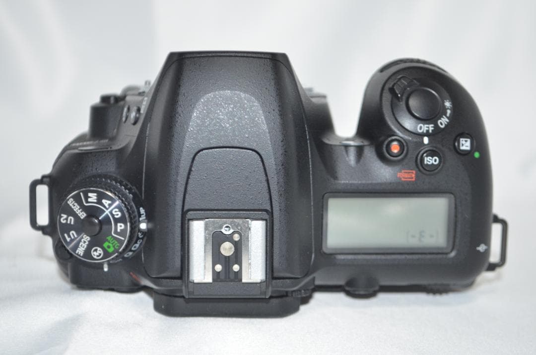 滅多にないシャッター数13500回以下 Nikon D7500☆Wi-Fi搭載