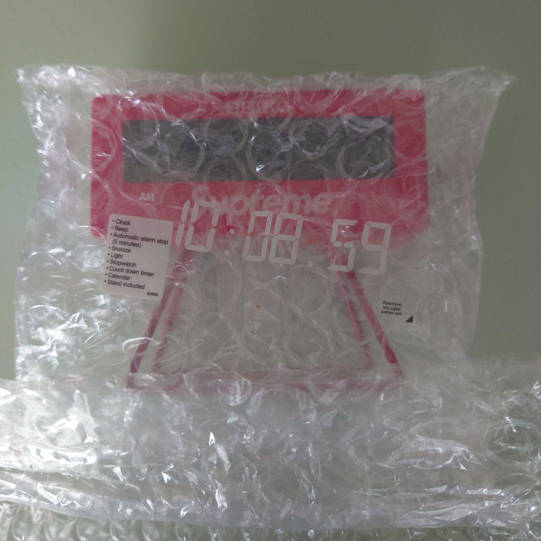 インテリア時計 Supreme / Seiko Marathon Clock Red