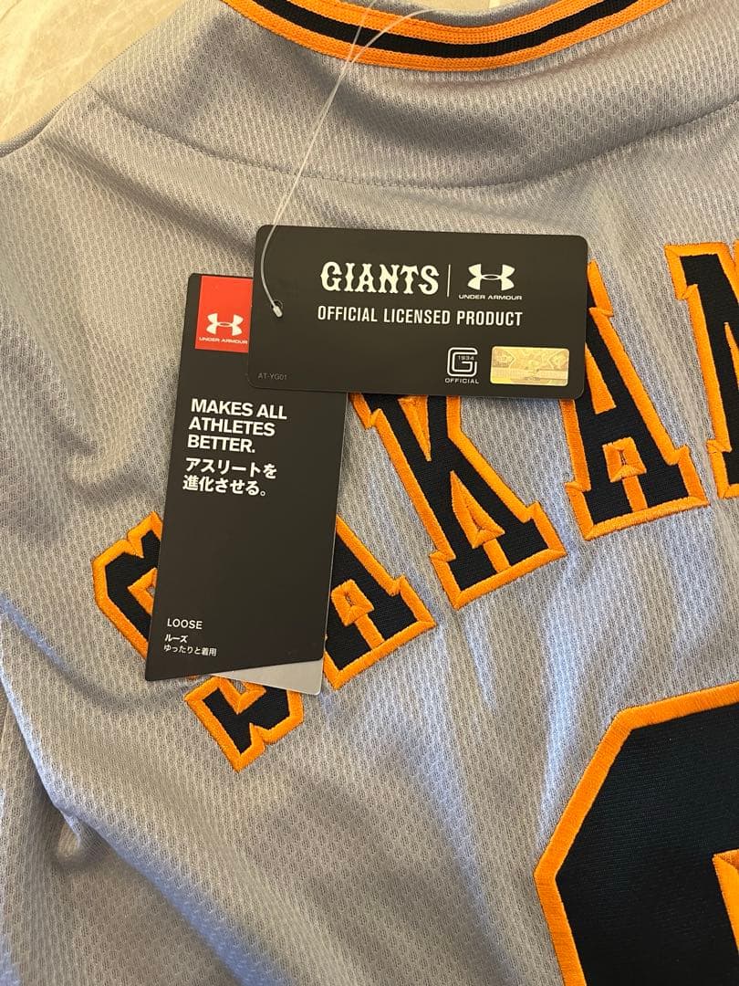 キ*ラ様 巨人　ジャイアンツ　坂本勇人　直筆サイン入りユニフォーム　XLサイズ