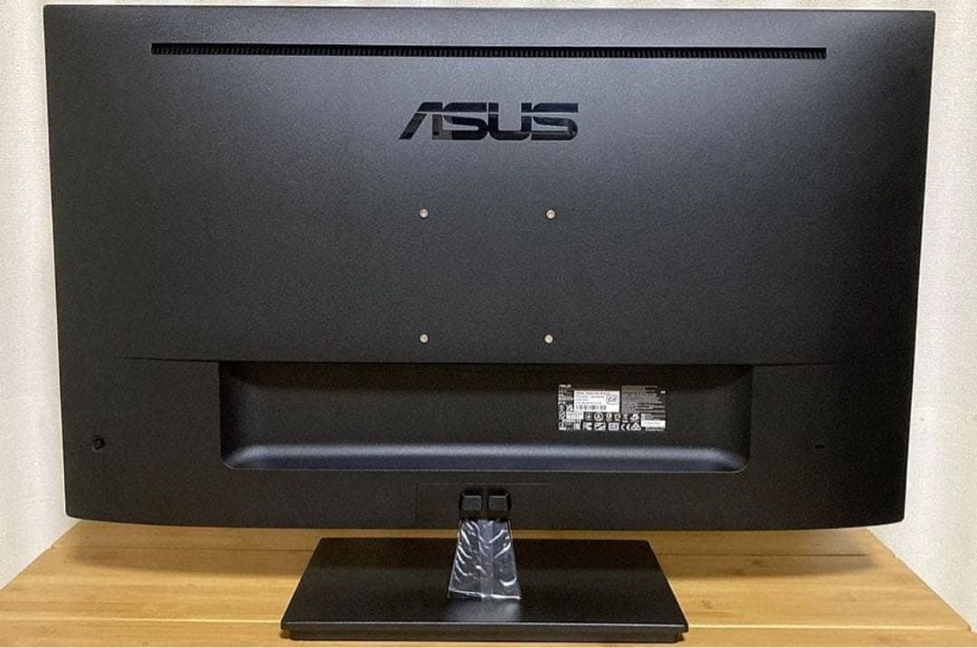 31.5インチ モニター ASUS FHD 1080p