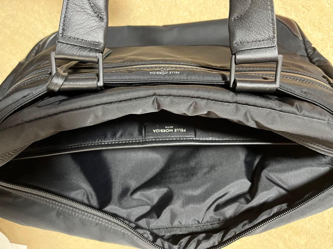 ペッレモルビダ ハイドロフォイル ブリーフバッグ PMO-HYD001 ブラック