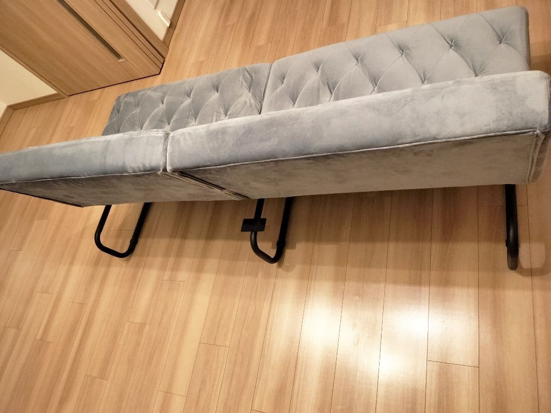 〈たなか〉【直接引渡の場合12000円引】LOWYA ベルベット調ソフ