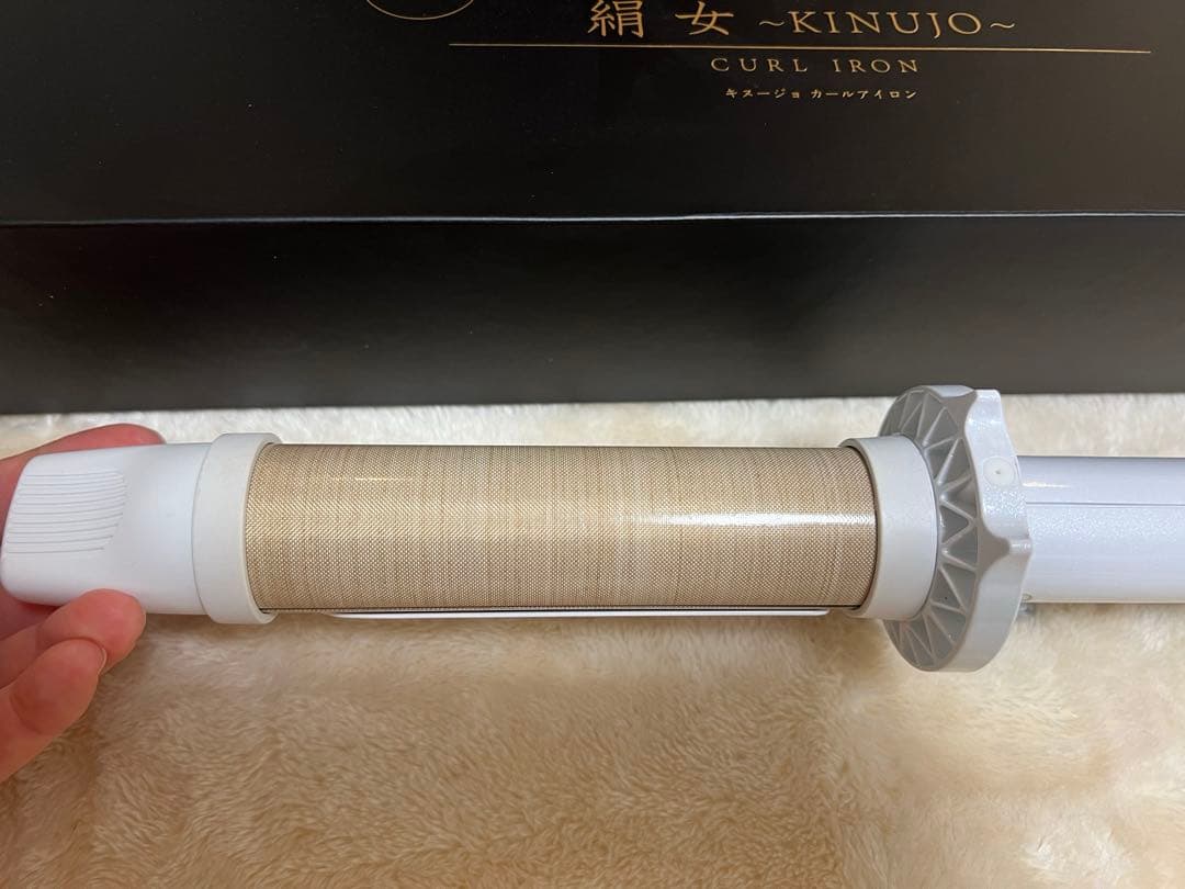 KINUJO カールアイロン 32mm ホワイト　絹女