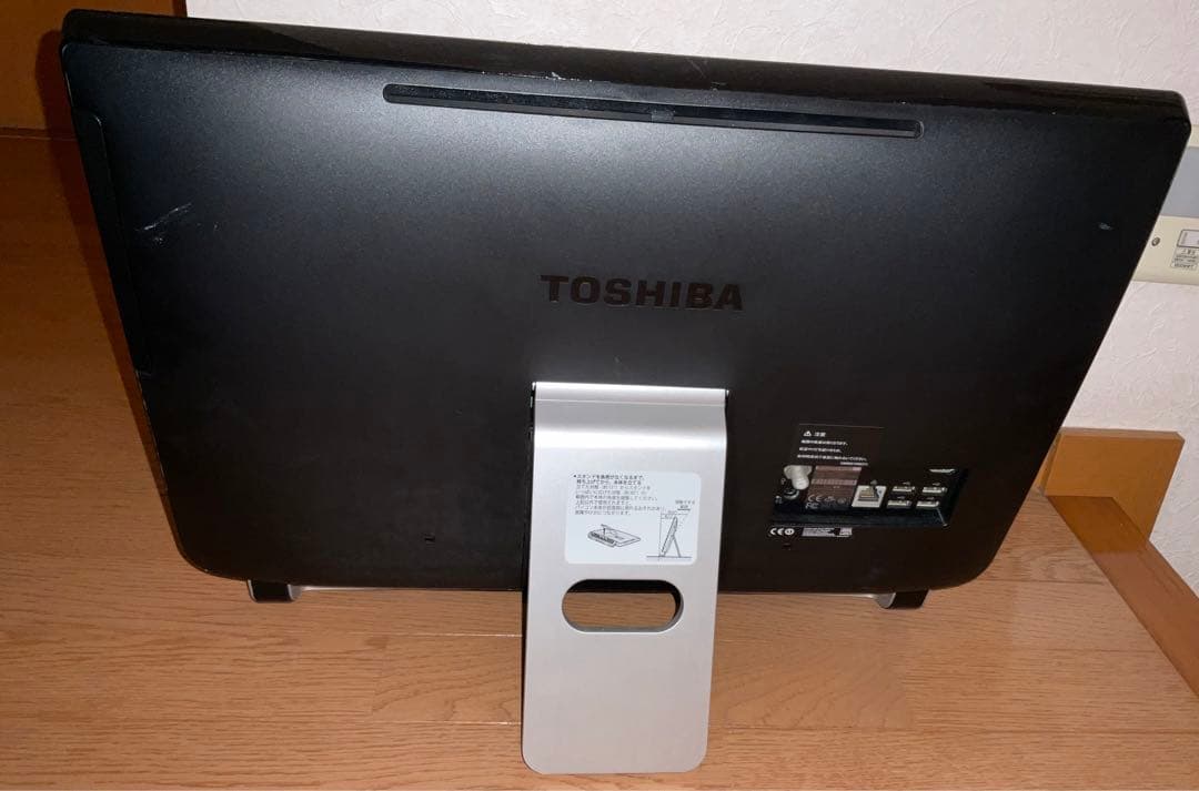 【最終価格】一体型パソコン TOSHIBA D71 PD71UBP-BWA