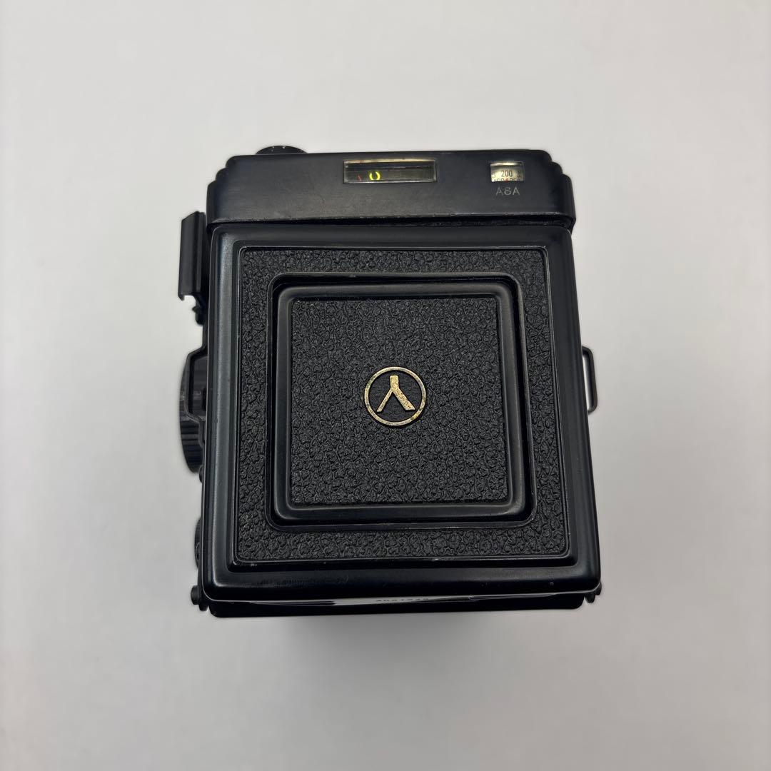 ジャンク品のYASHICA Mat-124 G