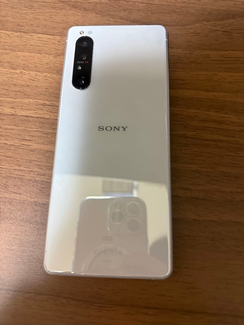 Xperia 1ii 128GB au版