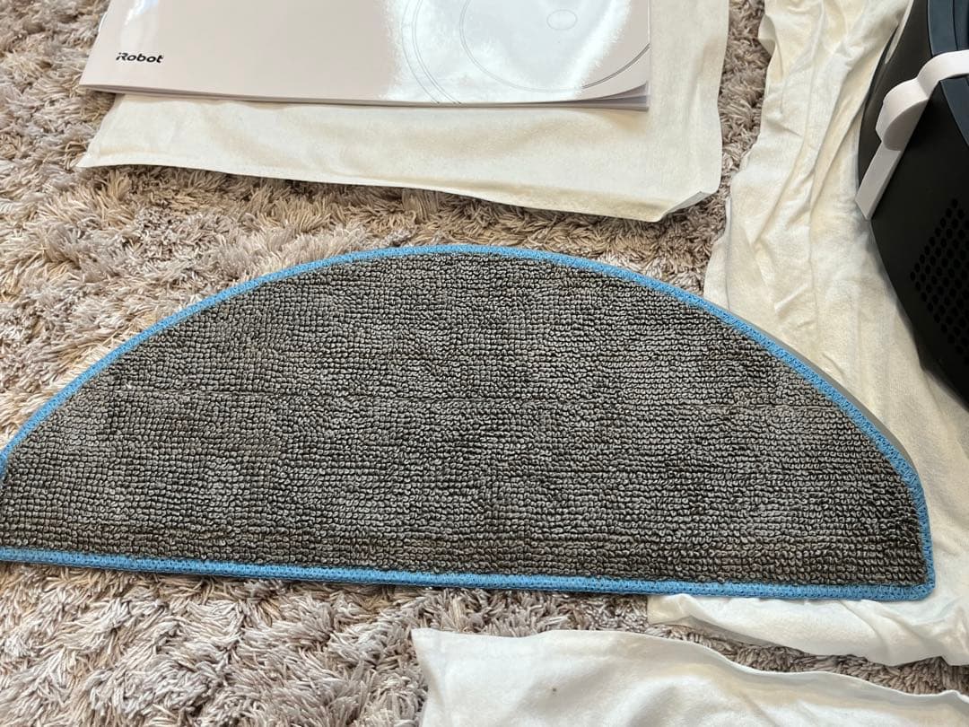 【ほぼ未使用】i Robot アイロボット掃除機 本体 黒