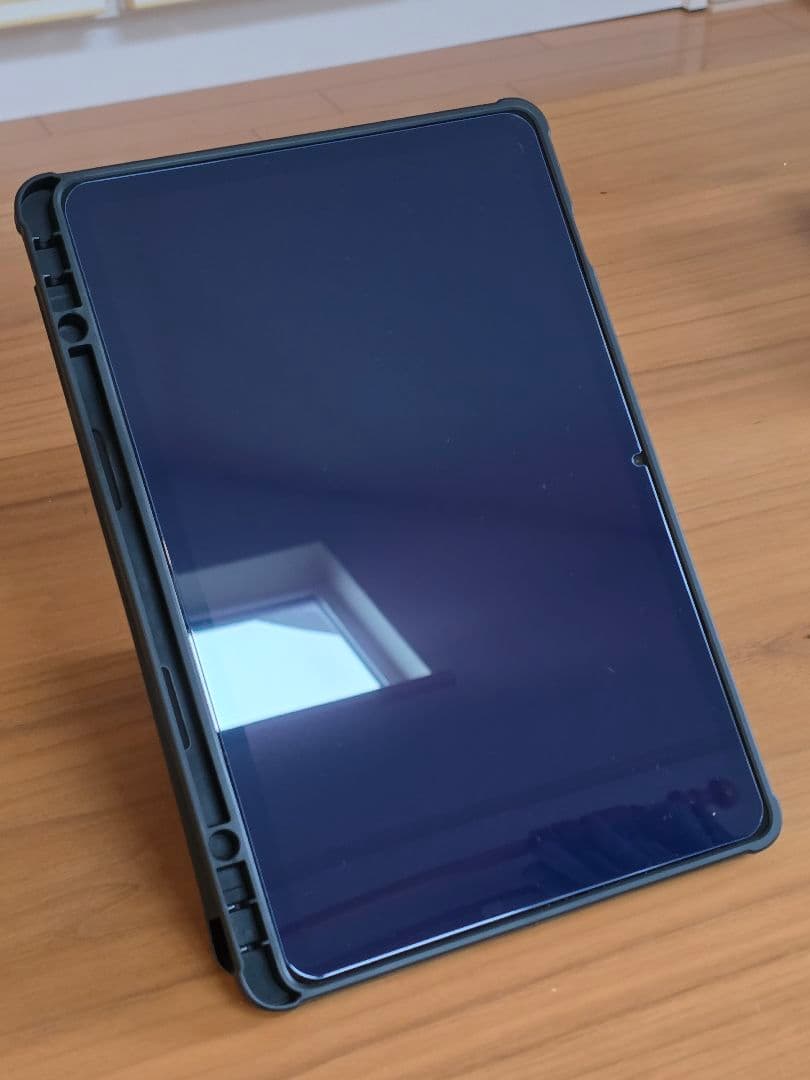 【極美品】Galaxy Tab S9 FE 本体 + ケース2種