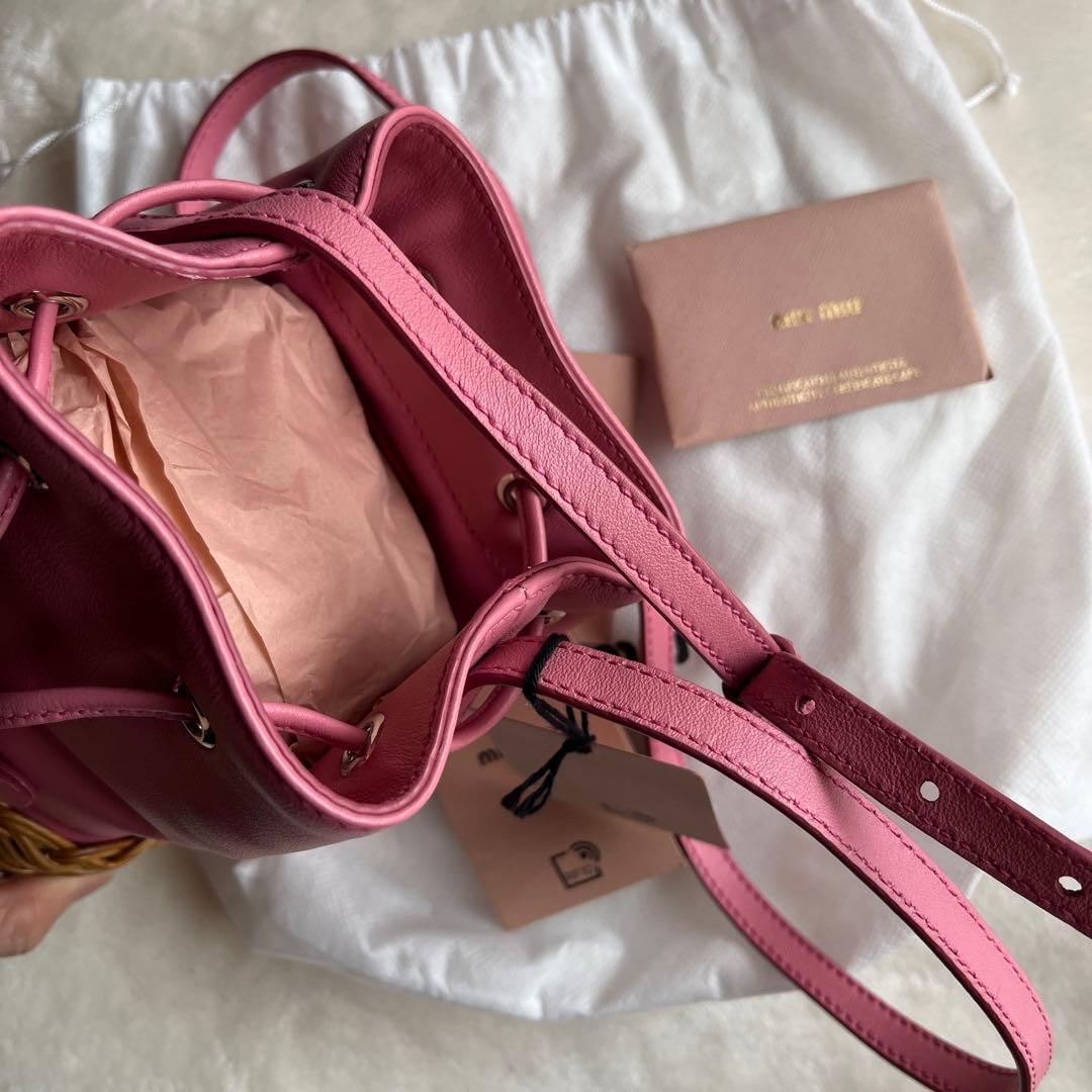 miu miu ピンク かごバッグ　ショルダーバッグ　かご