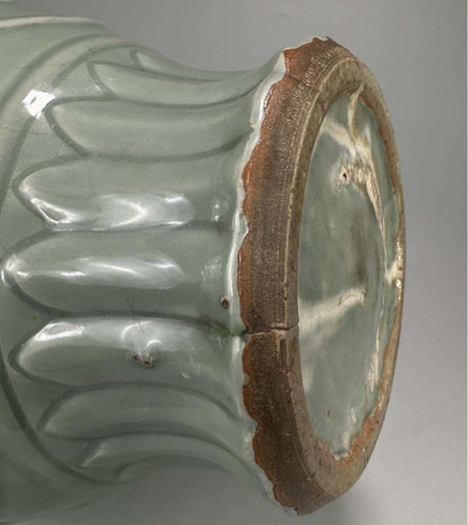 明朝　明時代保証　龍泉窯　花卉文　象耳瓶　口蒔絵塗金継有　骨董品　華道具　唐物