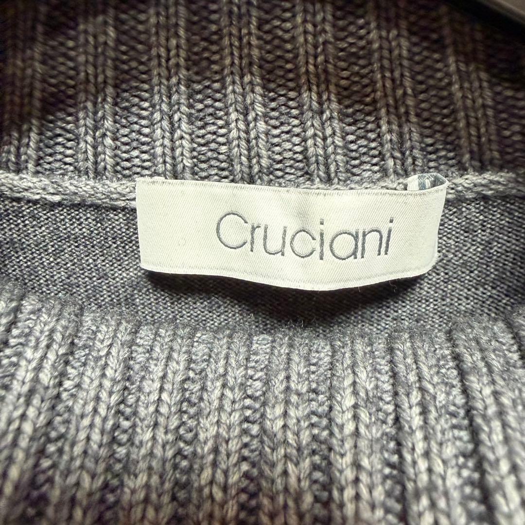 crucianiクルチアーニsize46タートルネックニット イタリア製