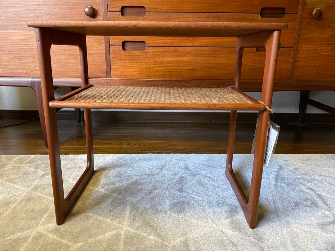 デンマーク　ヴィンテージ　サイドテーブル