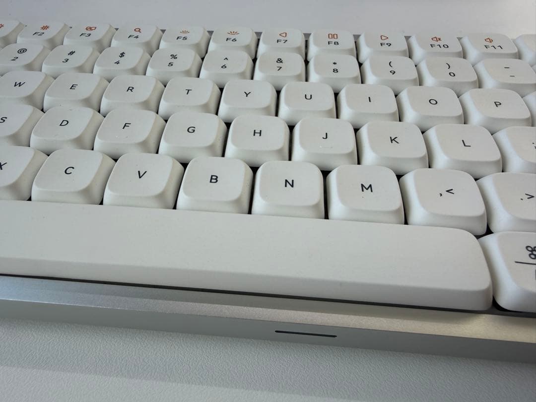 Lofree FLOW メカニカルキーボード(シルバー/英語配列/)OE915