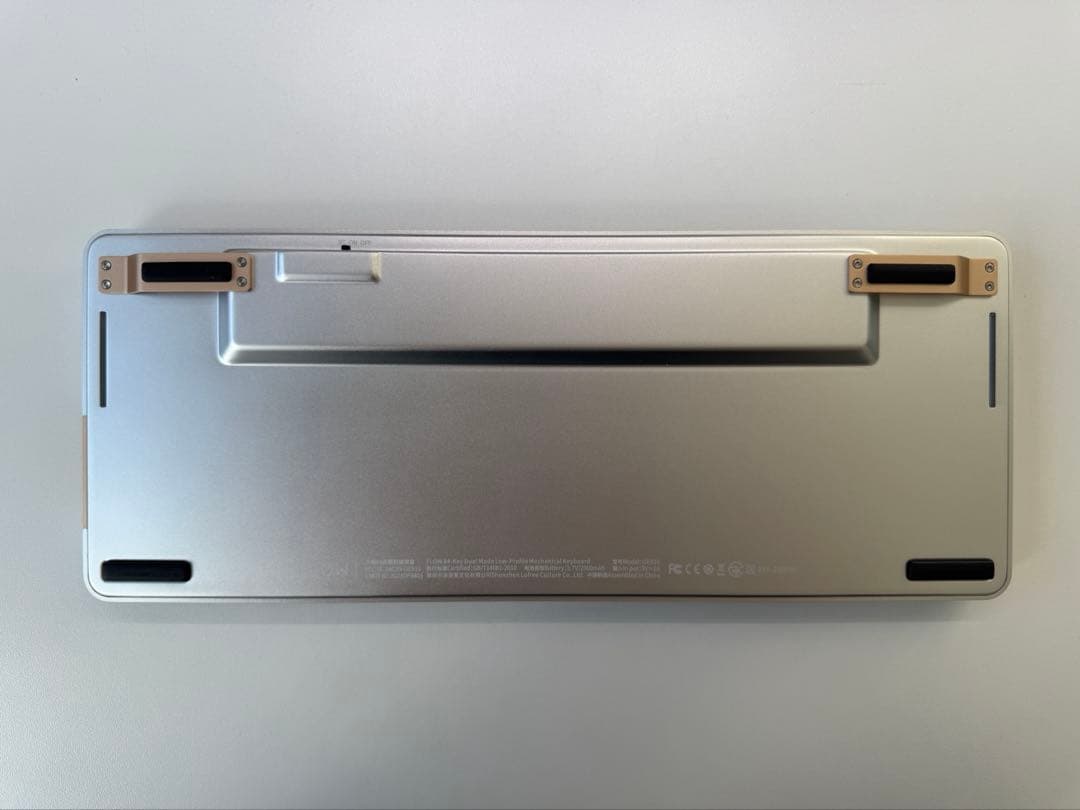 Lofree FLOW メカニカルキーボード(シルバー/英語配列/)OE915