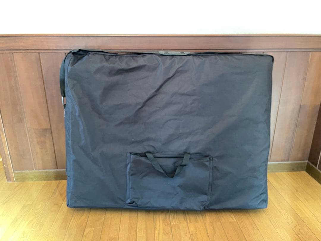 折りたたみマッサージベッド