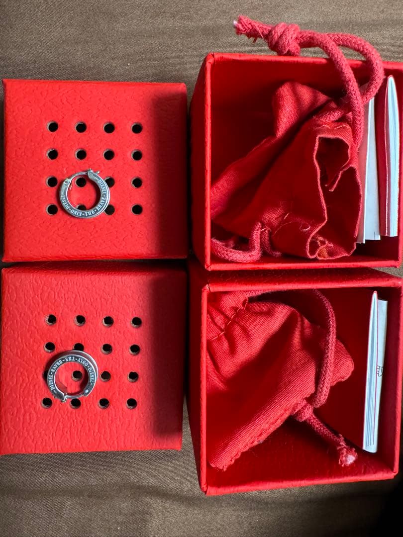 ディーゼルピアス　両耳